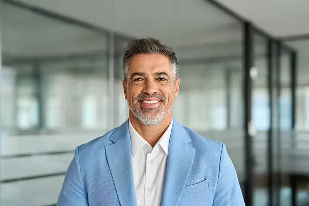 Carlos R.